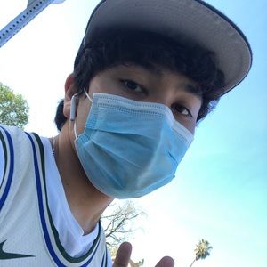 Meet your Posher, Nic